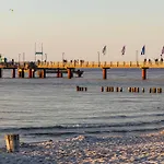 An De - Im Ostseeheilbad Mit Balkon 青斯特